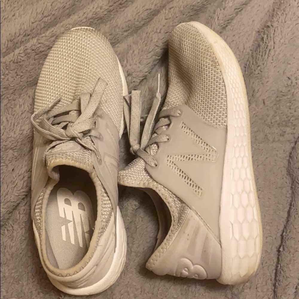New balance shoes